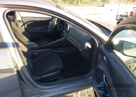 2023 Hyundai Elantra Sel from USA, damaged, VIN KMHLM4AG5PU549177